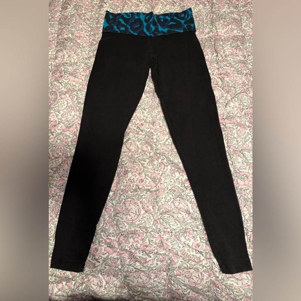 PINK Victoria's Secret Teal and Black leopard Leggings Xs - Picture 3 of 5